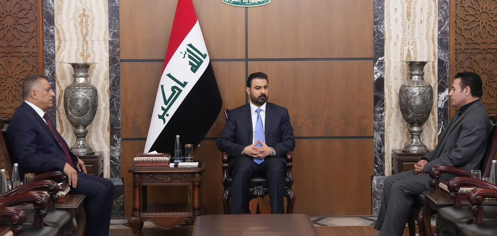 الزيدي يرعى مراسم الاستلام والتسليم في مستشارية الأمن القومي وجهاز الأمن الوطني